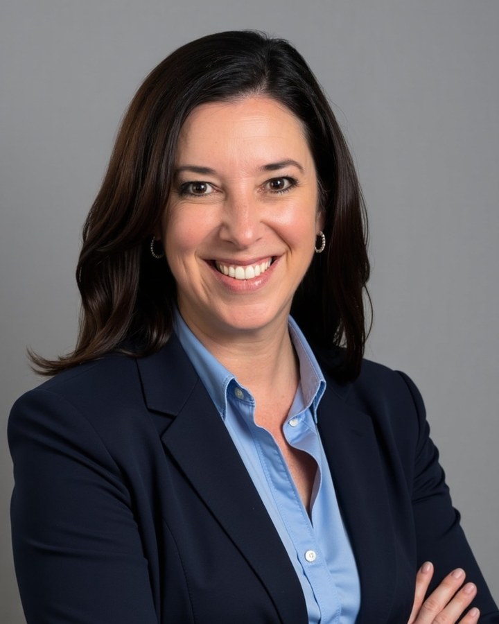 April, fractional HR consultant and founder of Live Oak HR Group